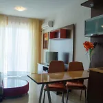 Domus Extra Daire Sveti Vlas
